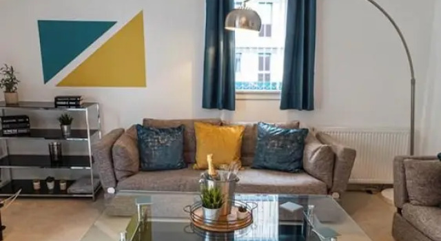 Cozy Dundee Apartment With a View, Забронировать Апартаменты/квартира Отели Ангус с парковкой, Парковка