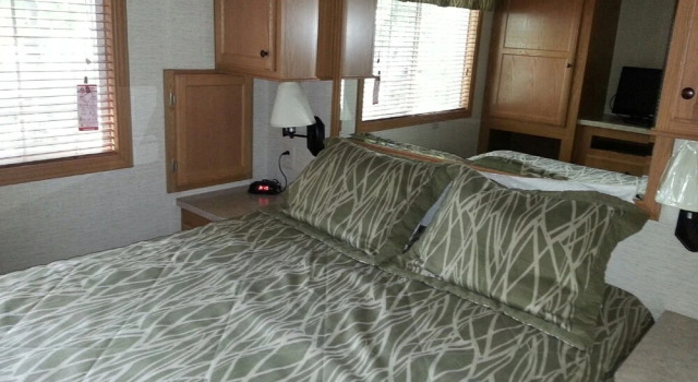 Scotrun RV Resort - Campground, Buchen Sie Campingplatz Camping & Glamping in Camelback, Campingplatz