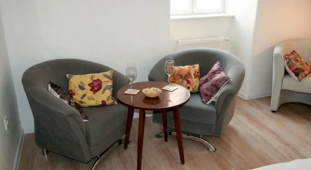 Galeria Villa, Varaa Villa Mökit kohteessa Central Transdanubia, Mökki