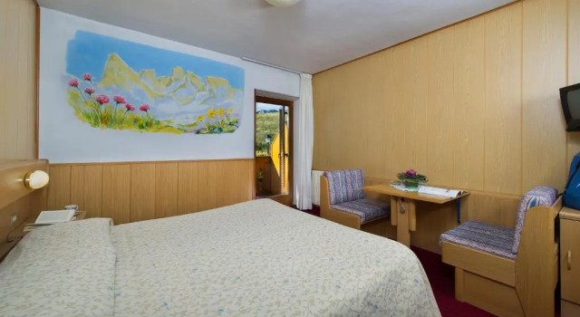 Трёхместный номер Standard Hotel Gran Mugon