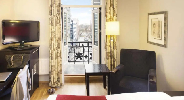 Standard- dobbelt værelse Rica Holberg Hotel