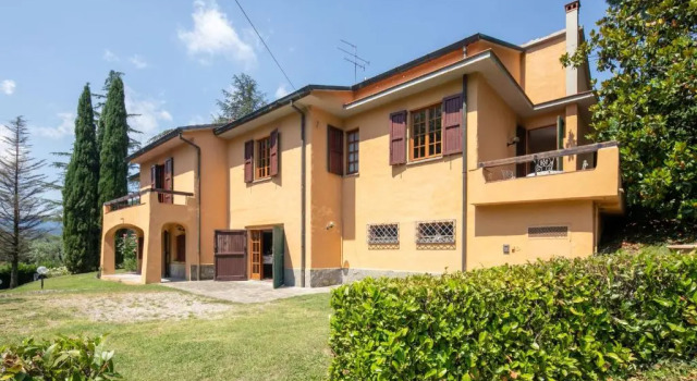 Villa La Bruscola by Mmega