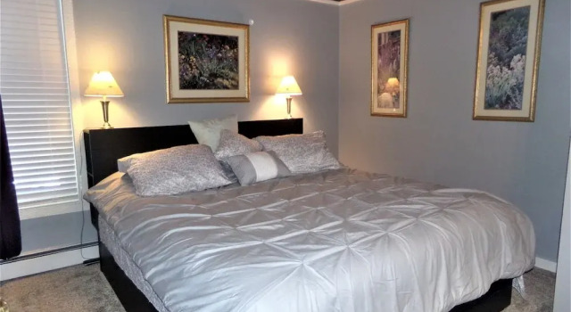 Коттедж Three House 2 Bed 2 Bath THWC