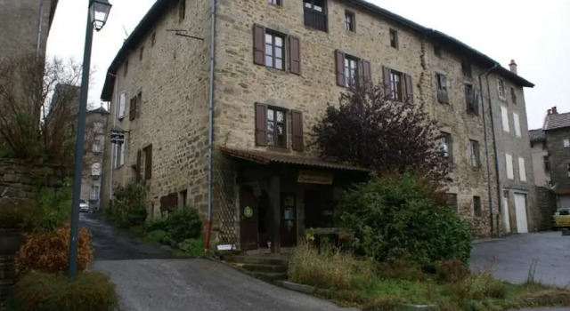 La Jacquerolle, Prenota Bed & breakfast Hotel a Alvernia con parcheggio, Parcheggio