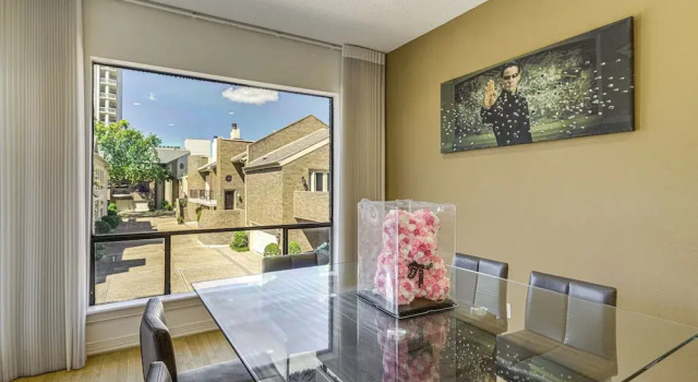 < 2 Mi to Galleria: Spacious Houston Home!, Book Lejlighed Houston Houston