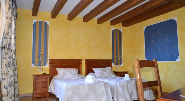 Hotel Rural El Marqués, Buchen Sie Hotel Saldana Palencia