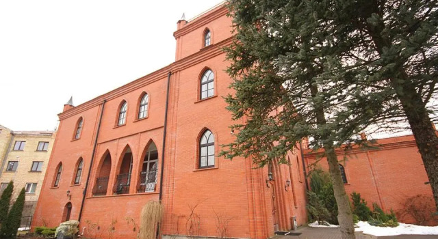 Guest house Florinda, Book Pension Hoteller i Jurmala med pool, Swimmingpool