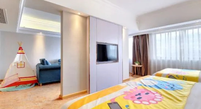 Семейный люкс Deluxe Vienna International Hotel Nanning Zoo