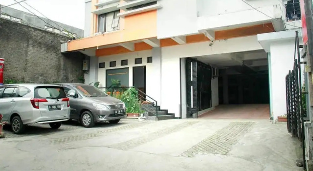 Номер Deluxe Cozy Residence Cipedes Bandung