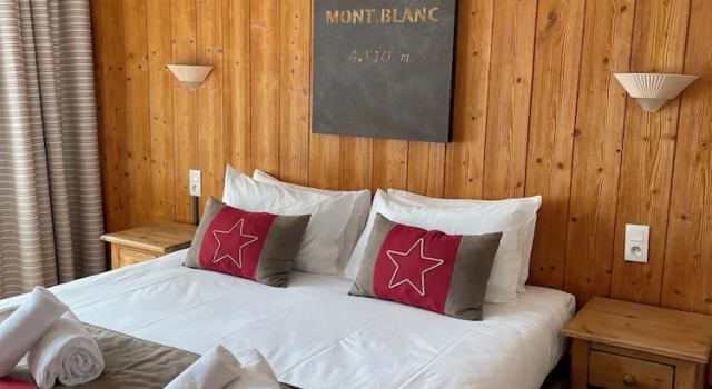 Номер Superior с балконом и с видом на горы Chalet Hôtel La Sapinière