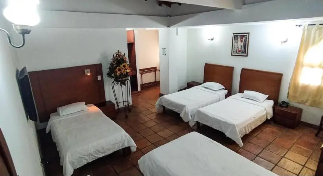 Трёхместный номер Standard Hotel Zaraya
