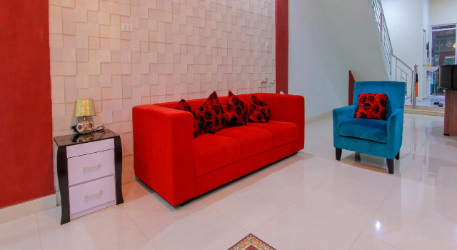 Hotel O Ratu Residence, Rezerwuj Hotel Medan Sumatra