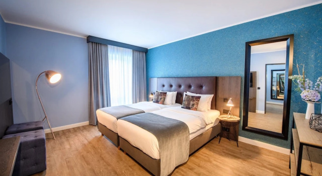 Люкс с видом на воду Holiday Inn Lübeck by IHG