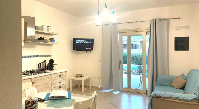 Mediterranean Sea Shell Pool House, Book Hotel Hotels in Limpiddu with a Pool, Swimming Pool