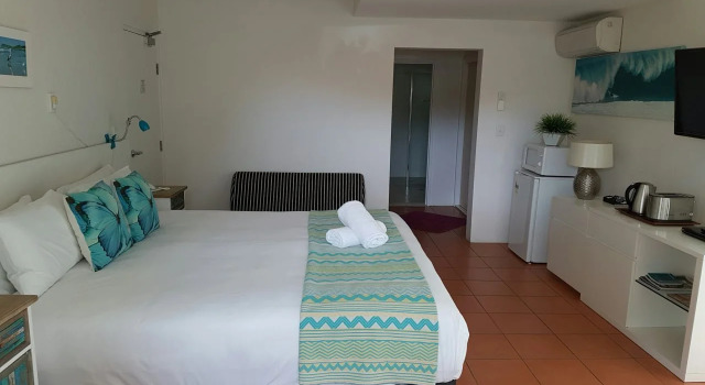 Lennox Beach Resort