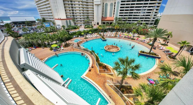Апартаменты On the 3-d Floor, Laketown 324 - Large 2 BD , Great Views and Amenities