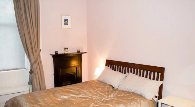 Spacious 1 Bedroom Flat Near Haymarket, Prenota Appartamento Murrayfield 