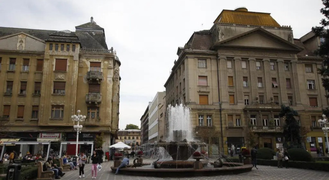 Downtown Hostel, Rezerwuj Hostel Hostele w Timisoara, w pobliżu Huniade Castle, Hostel