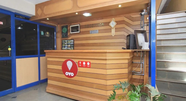 OYO 13597 Travel Stay Residency