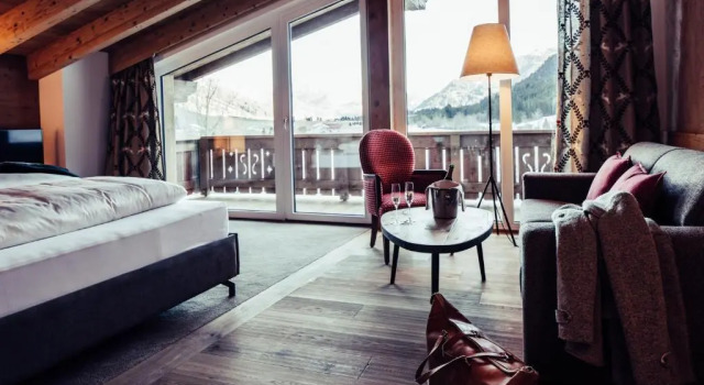 Люкс Deluxe Biohotel Bergzeit