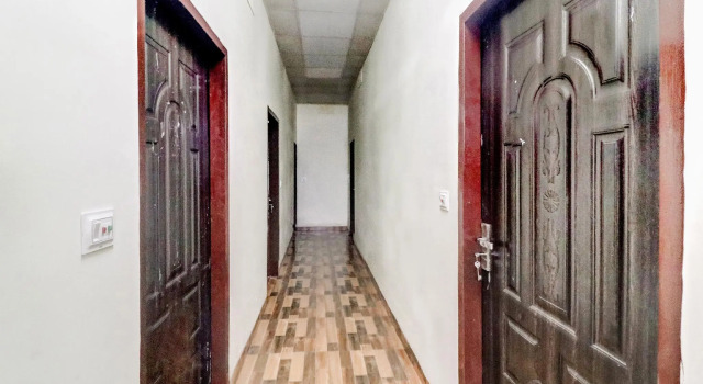 OYO Flagship 81985 Hotel Yogi, Rezerwuj Hotel Sonīpat Haryana