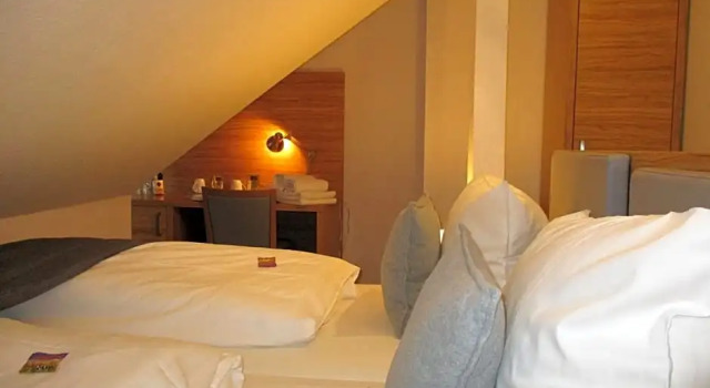 Hotel Stadt Hamburg, Забронировать Отель Отели и гостиницы Хайлигенхафен, Отель