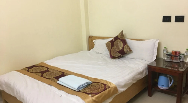 Sapaphoto Hotel, Забронировать Отель Шапа Лаокай, рядом с Рынок Сапа