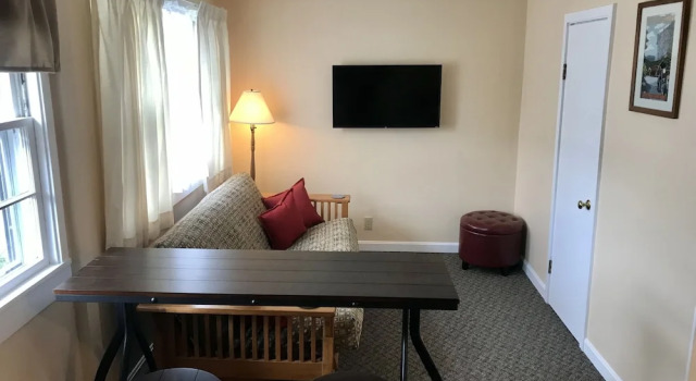 Полулюкс c 1 комнатой с видом на реку Mt Liberty Cabins and Motel