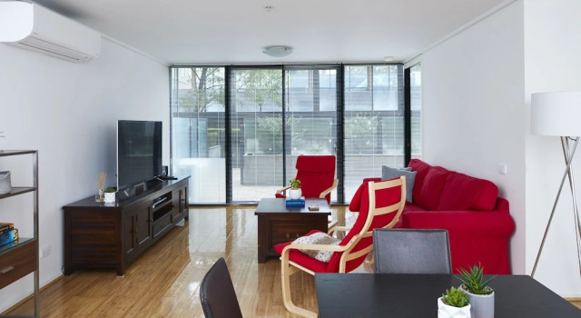 2 Bed/2 Bath Apt, Amazing Location!, Забронировать Отель Бизнес-отели Мельбурна, рядом с Australian Institute of Management, 4* 5*