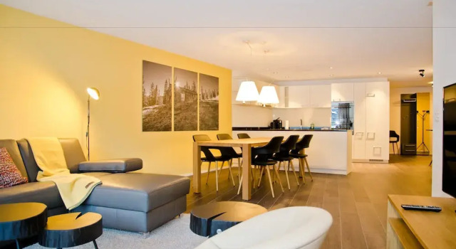 Apartment Rugenpark 2 - GriwaRent AG, Забронировать Апартаменты/квартира Отели Интерлакен с парковкой, рядом с Железнодорожный вокзал Интерлакен Западный, Парковка