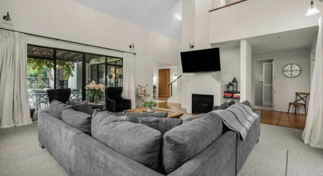 Olive Estate - Martinborough Holiday Home, Buchen Sie Hotel Dyerville Neuseeland