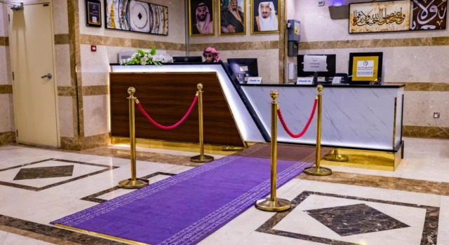 Waqf Othman Bin Affan Hotel, Забронировать Отель Отели Медины 4 звезды, рядом с Al Baqia Cemetry, 4*