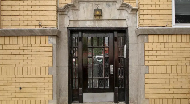 Charming 1BR in Old Irving - Cullom B3