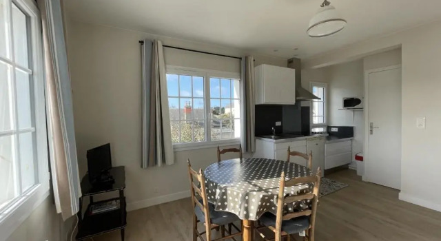 Appartement Jullouville, 2 pièces, 2 personnes - FR-1-361-37, Забронировать Апартаменты/квартира Жуллувиль-ле-Пен 