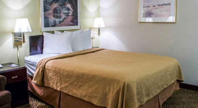 Номер Standard Quality Inn Rocky Mount near Event Center