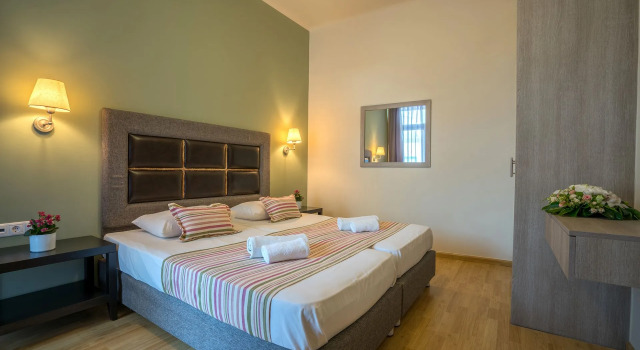 Семейный номер Standard Alianthos Beach Hotel