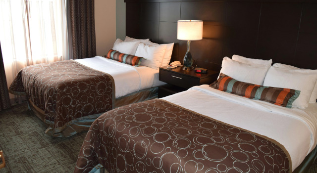 Staybridge Suites Myrtle Beach - West by IHG, Забронировать Отель Миртл-Бич Гранд-Странд, рядом с Outlet Park at Waccamaw Shopping Center