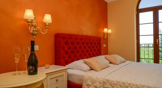 Bella & Stella rooms