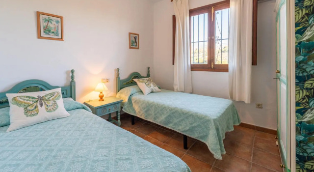 Villa Tropicana in Nerja, Varaa Villa Nerja Axarquía