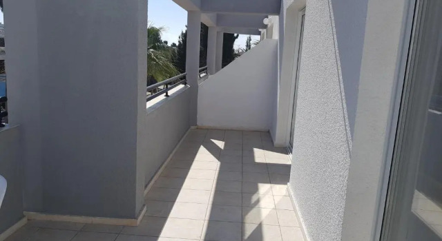 Апартаменты Valentinos Court