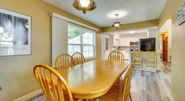 Ozark Mountain View Retreat w/ Hot Tub!, Reserva ahora Hotel Holiday Island Estados Unidos