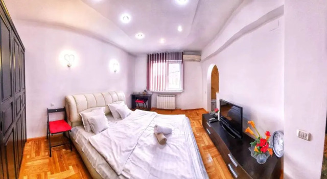 Grand Central Accomodation Doamnei2