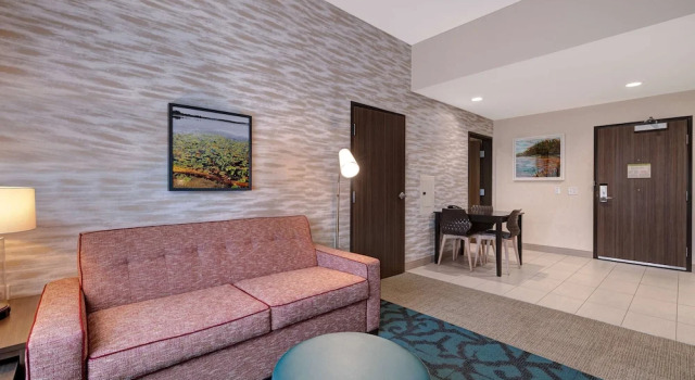 Двухместная студия Home2 Suites By Hilton DeKalb