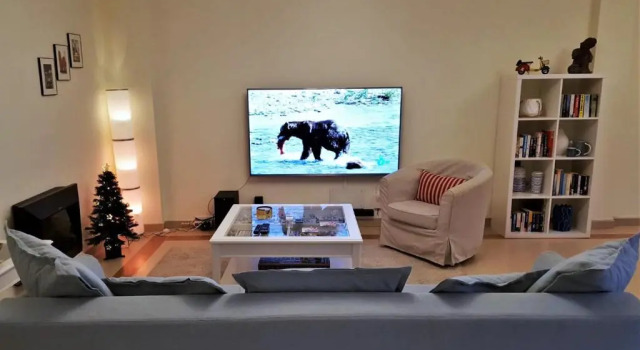 La Buena Vida Holiday Homes - Luxury, modern & spacious, 2 bedroom duplex, townhouse with full kitchen, and three pools in the community, 3 min drive or 13 min walk to Puerto Banus, Забронировать Отель Отели Марбелья с бассейном, рядом с Casino Marbella, Бассейн