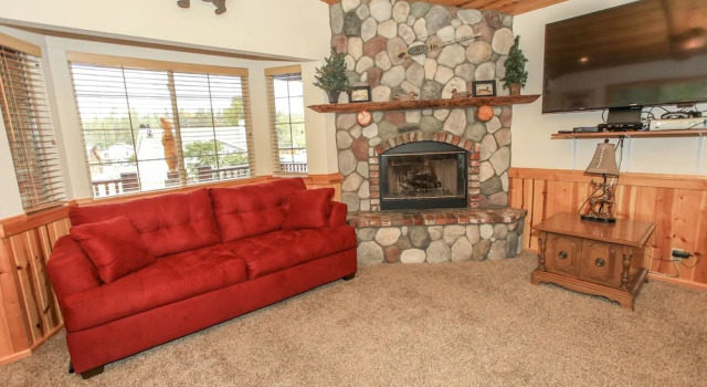 Falcon's Lodge, Rezerwuj Hotel Big Bear Lake Stany Zjednoczone