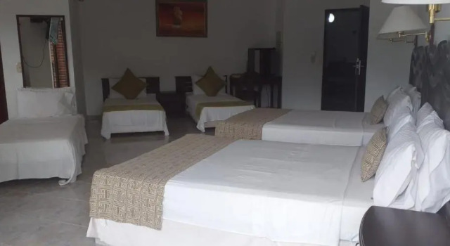 Семейный номер Standard Casa Morales Hotel Internacional y Centro de Convenciones