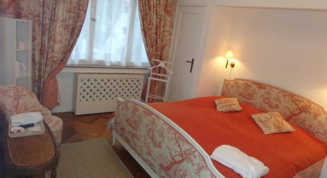 Capitaine Piret Bed  Breakfast, Rezerwuj Hotel Hotele w Bruksela z parkingiem, Parking