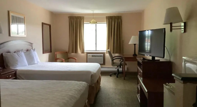 Номер Standard Luxury Inn & Suites