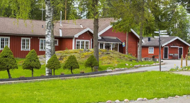 Odalgården, Varaa Hotelli  