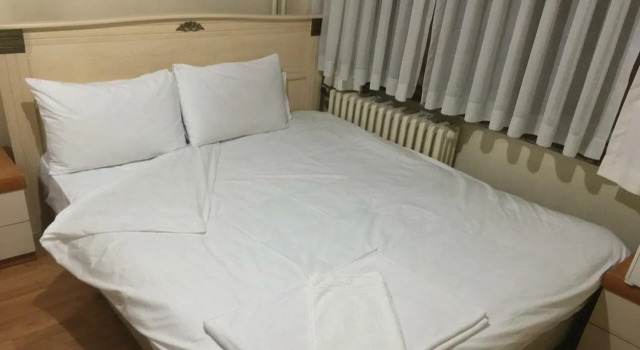 Surucu Otel, Varaa Hotelli Hotellit Marmara-alue pysäköinnillä, Pysäköinti